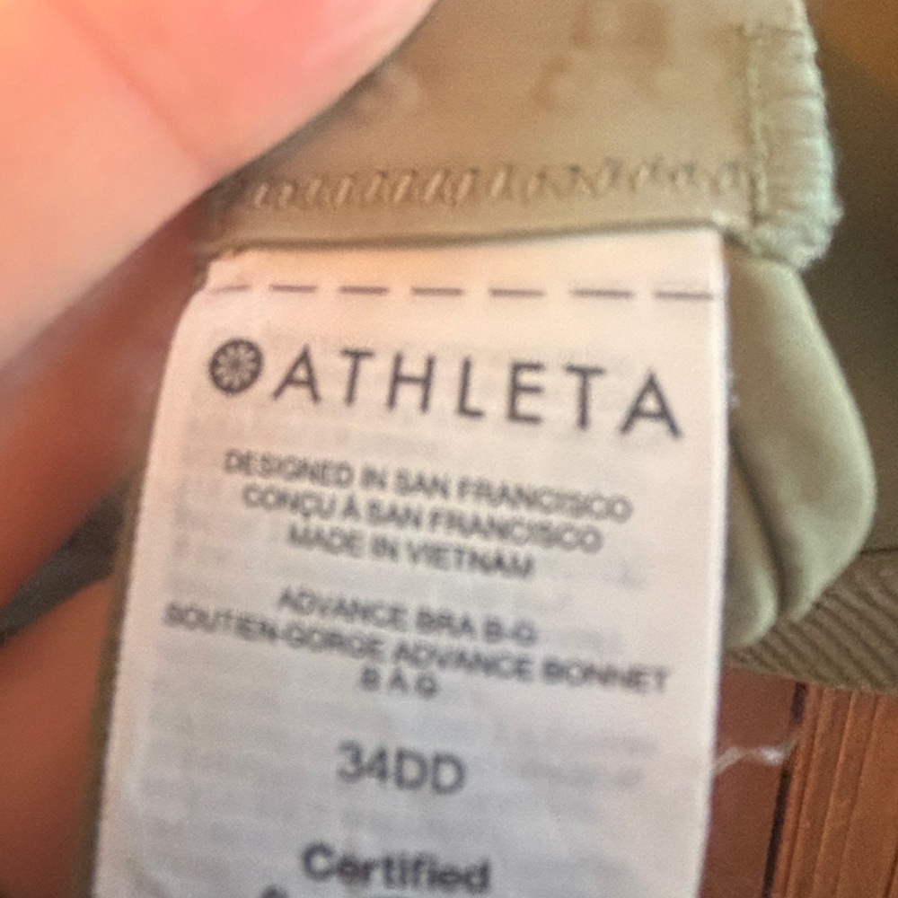 Athleta Sage Green Sports Bra - Picture 3 of 3